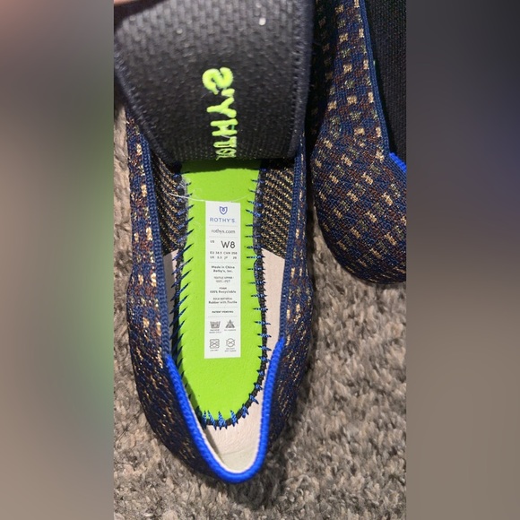 Rothy’s - Picture 6 of 7